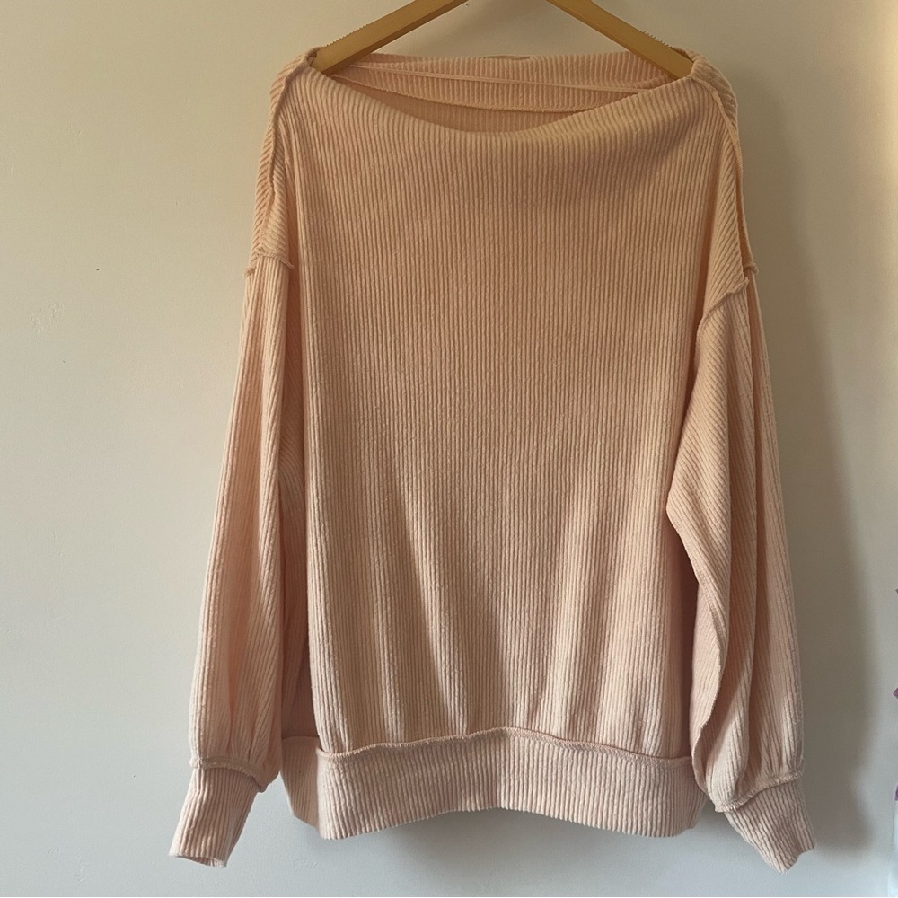 NWOT We the free Women's Pink Ribbed Sweater